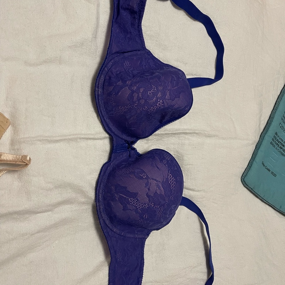 Wacoal Deep Blue Lace Bra